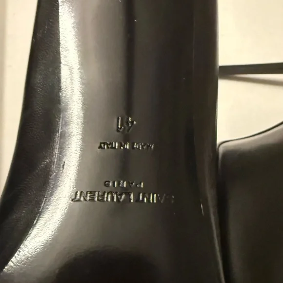 Saint Laurent Black Heels for Women - Picture 3 of 7